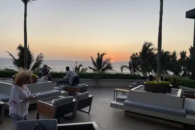 Image de 1 Br Suite With Kitchenette. On The Beach-Marina View