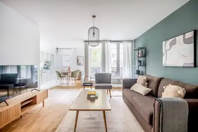 Image de Premium Charlottenburg 2br nr Ernst-Reuter-Platz, by Blueground