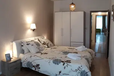 Image de Apartment \"Green Apple'' With parking place - 5 min from the center of the city!