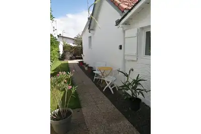 Image de Charmante petite maison Pornichetaine à 700m de la plage de bonne source.