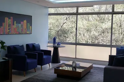 Image de Beautiful apartment for 6 people in Sqs 215.