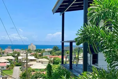 Image de Studio Apt 5a, Oceanview + Pool, Near Beach | @ Paradise Point Barbados