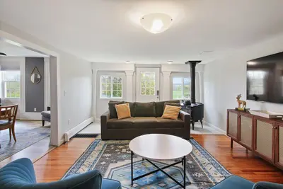 Image de Under The Stars Near Greek Peak, Cornell & Cortland: Hot Tub & Fire Pit