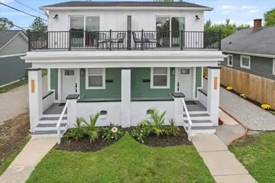 Image de Modern 2br/2. 5Bth Condo in the Heart of Downtown Indy