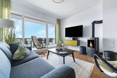 Image de \"Ocean View\" Baltic Sea vacation with a 3-minute walk to the beach, fireplace and sea view