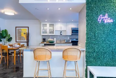 Image de Queen 1bd+balcony 5 min from Ocean Dr Free Parking