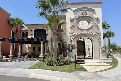 Image de Luxury Hacienda Villa overlooking the beautiful Sea of Cortez