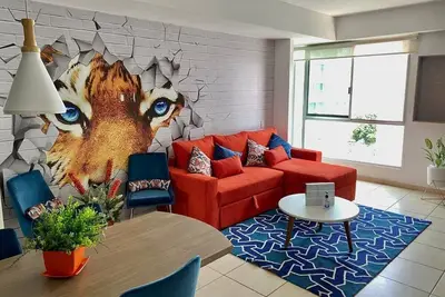 Image de Unique 2 Bedroom, Pool and Fitness Center Design