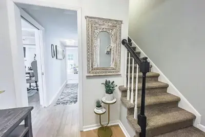 Image de Beautiful 3 Bedroom Townhouse