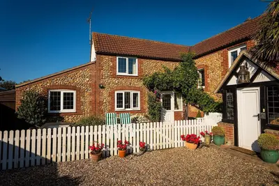 Image de Edelweiss | East Ruston Cottages
