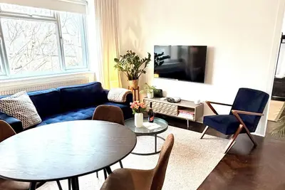 Image de Newly Refurbished 2 Br Apartment in South London