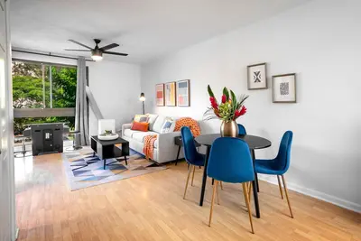 Image de 🌊New Listing|🌴3 minutes to beach|🏄‍♀️Fantastic Patio
