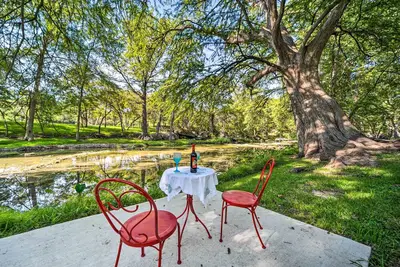Image de Wimberley Home on Creek + Close to Downtown!