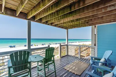 Image de Beachfront • Hot Tub • Covered Lounge | Backyard Beach by AvantStay