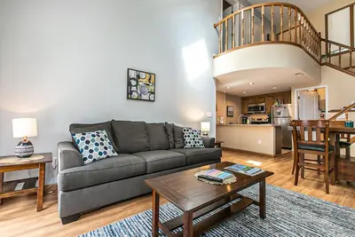 Image de Carefree retreat next to 4 Golf Courses and endless amenities are yours!