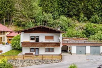 Image de Maison spacieuse près des remontées mécaniques