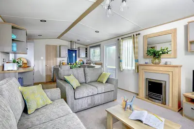 Image de Introducing a brand new 12ft-wide caravan for 2021, thoughtfully designed for comfort and style.