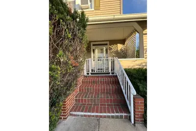 Beautiful house in Dundalk close to  Baltimore downtown, I95, I85, Bwi Airport