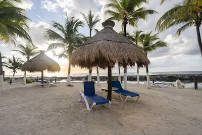 Image de Stunning and Private Oceanfront Penthouse at Quinta Luna