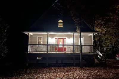 Image de 4 Bedroom Chalet Hike, Bike, Ski, Boat, Atv & Sled