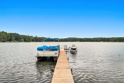 Image de Little Sand Lake's Peaceful Cottage