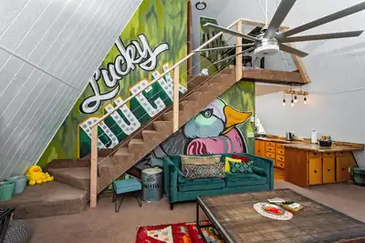 Image de Lucky Duck - Cozy cabin on acreage | Pet friendly