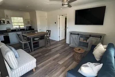 Image de Gameday Comfort, 2br/2ba, 5 mins walk to Stadiums!