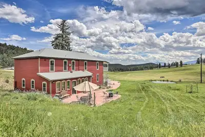 Image de Mtn View + Group Ready: Conifer Home on 100 Acres!