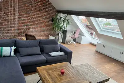 Image de Beautiful Duplex at Eu Quarter Exceptional View