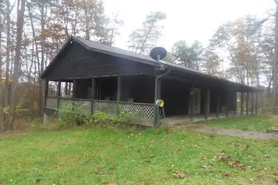 Image de Affordable Lodging for Penn State Football Games and Events.