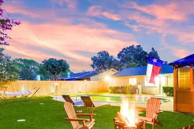 Image de 4br/2b Home with Pool, Hot Tub, Fire Pit