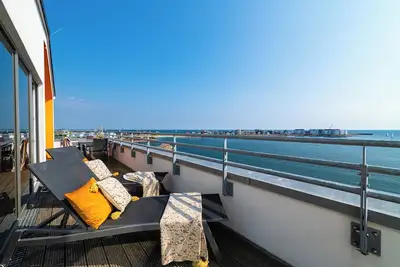 Image de \"Ocean Queen\" Baltic Sea vacation with 3 minutes walk to the beach, fireplace and sea view