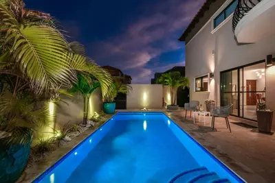 Image de Casa Alegra - 3br Villa with Private Pool at Gold Coast