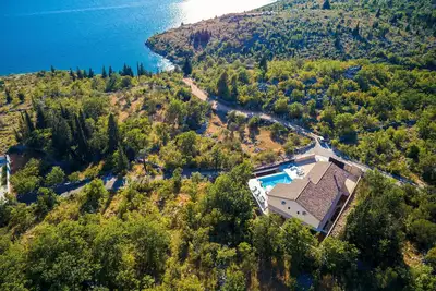 Superbe maison à Starigrad Paklenica