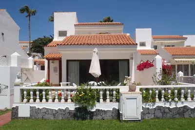 Image de Sunningdale Village. Lovely 3 bedroom detached villa on beautiful complex