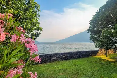 Image de Vento Breva holiday appartment with garden directly on the lake