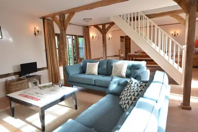 Image de Wheelwright'S Barn, pet friendly, with open fire in Halesworth