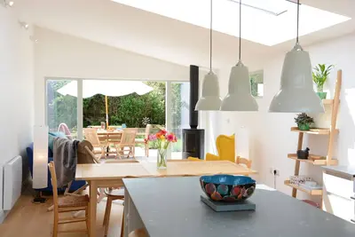 Image de 2 Pink Cottages, Aldeburgh, pet friendly, with open fire in Aldeburgh
