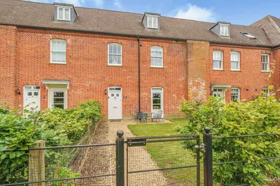Image de Hillcrest, Blythburgh, family friendly, with pool in Southwold