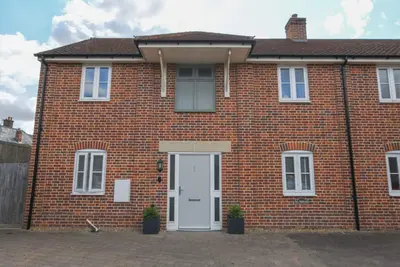 1 Coconut Cottage, Long Melford, pet friendly in Long Melford