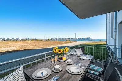 Image de Sea view vacation apartment directly on the Baltic Sea - 3 minutes walk to the beach