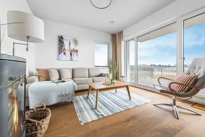 Image de \"Ocean Love\" Baltic Sea vacation with a 3-minute walk to the beach, fireplace and sea view