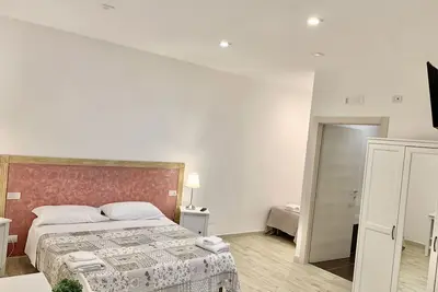 Image de Romano Lounge b&b Modern Studio Apartment with Restaurant