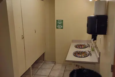 Image de Christian camp lodging for running groups in Flagstaff.