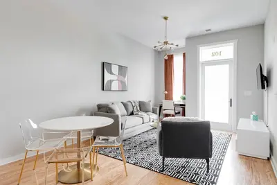 Image de Classy, Spacious Apt Near Esteemed Restaurants