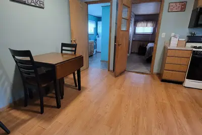 Image de Cozy 3 Bedroom Cottage- Breathtaking Lake Views