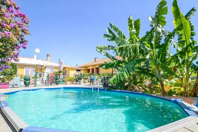 Image de Maison confortable de 2 chambres à San.