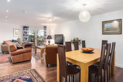 Image de 4 chambres à coucher à Auchtermuchty