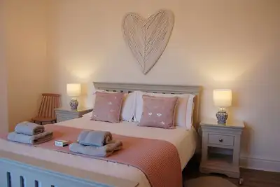 Image de Driftwood Designer Apartment