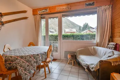 Image de Appartement T3 proche centre-ville, pistes & remontées - 6 pers, balcon, parking - Morzine
